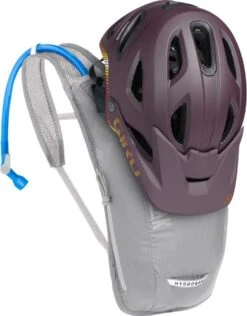 Camelbak Hydrobak Light 2.5 L Women's Hydratation Bag + 1.5L Water Pocket Grey -elvedes shop 1815368606dbca09c1109.09212966